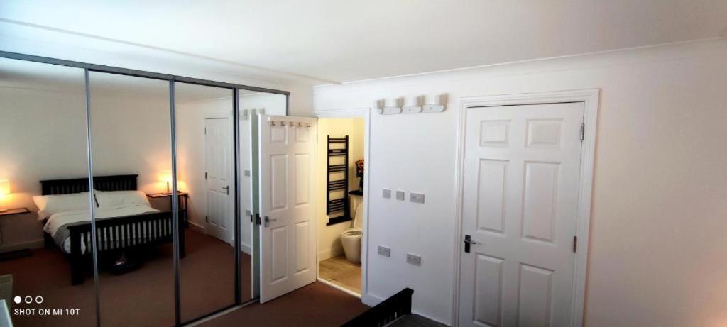Surrey Quays Residency - Serviced Rooms 伦敦 外观 照片